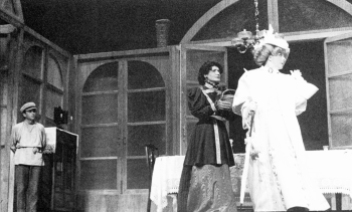 La Gaviota de A. Chejov inaugurando la Sala Ana Julia Rojas